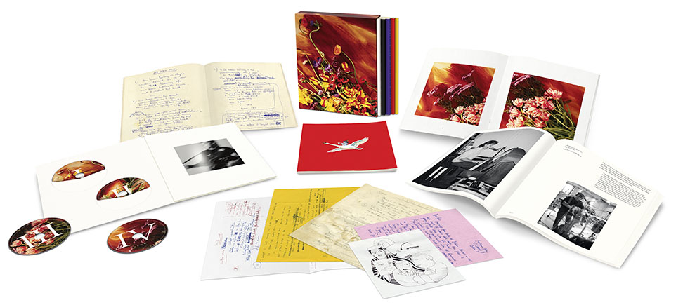 udPaulMcCartney_FlowersInTheDirt_Deluxe3CD+DVD_ProductShot